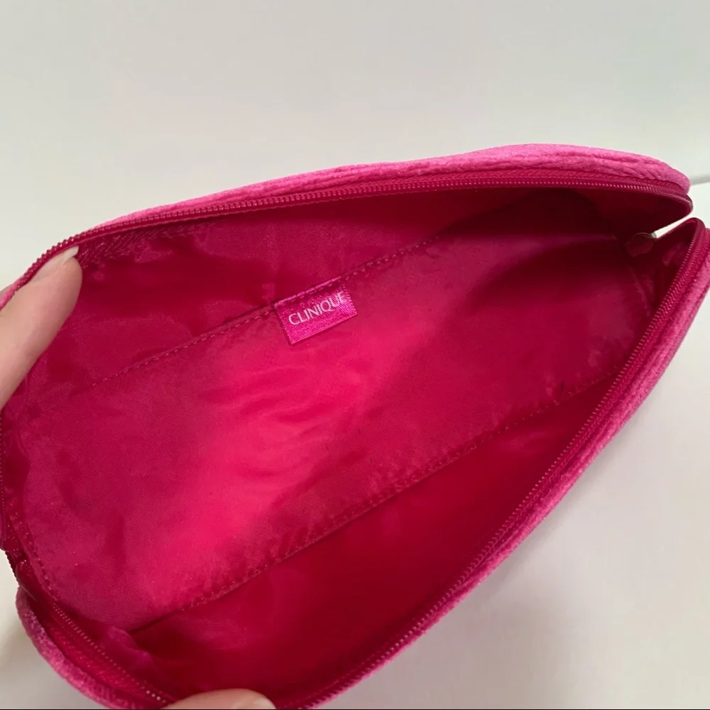 Y2k Clinique velvet makeup case